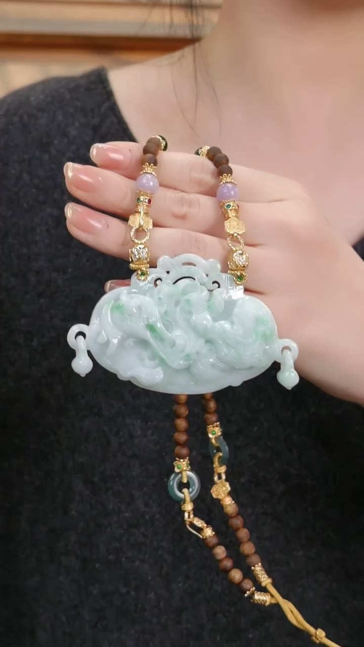 颈饰未镶嵌翡翠国风