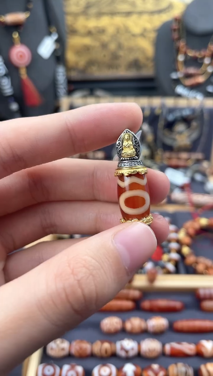 【闪购商品】玛瑙/玉髓颈饰银S925镶嵌高品红肉息增怀吊坠