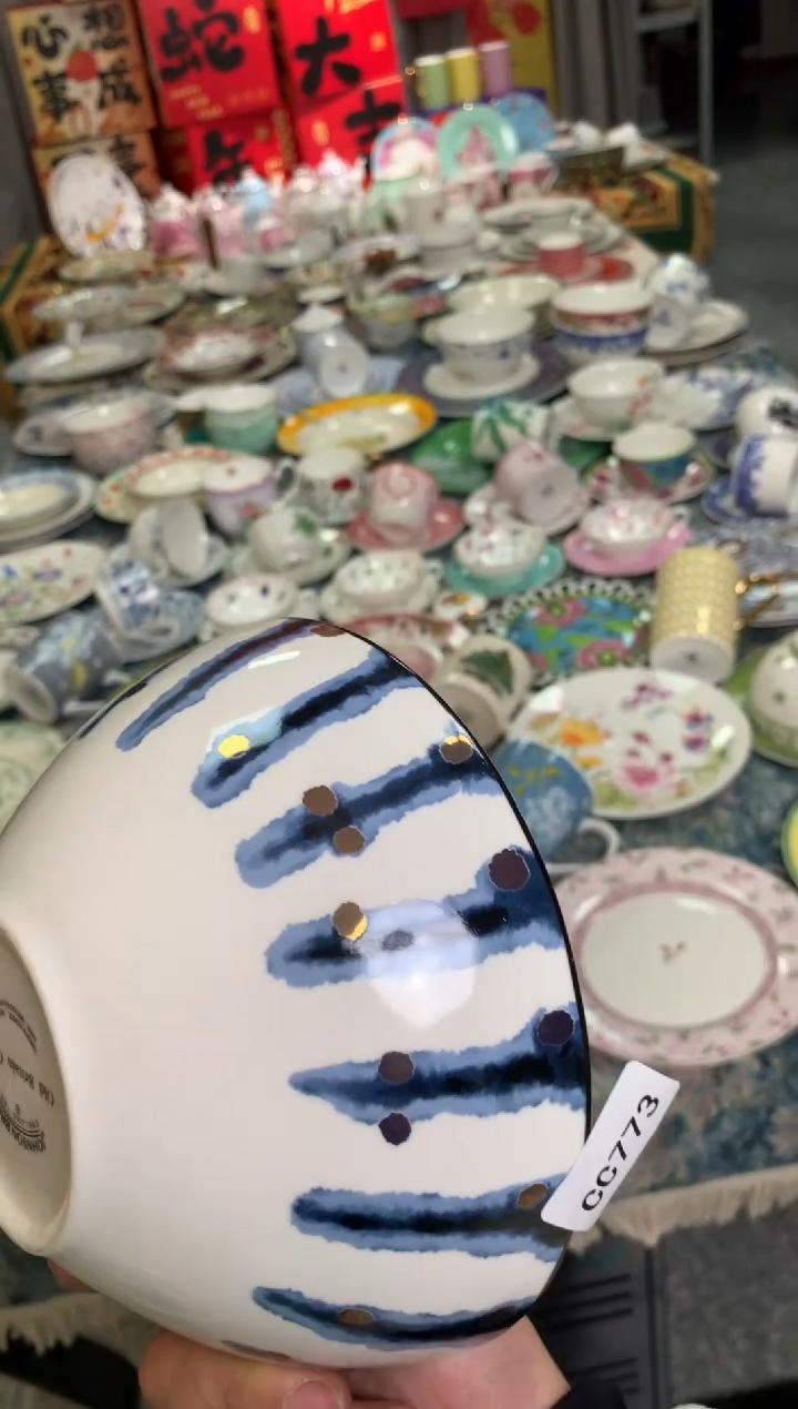 【闪购商品】瓷片陶瓷原单CC773餐具1个