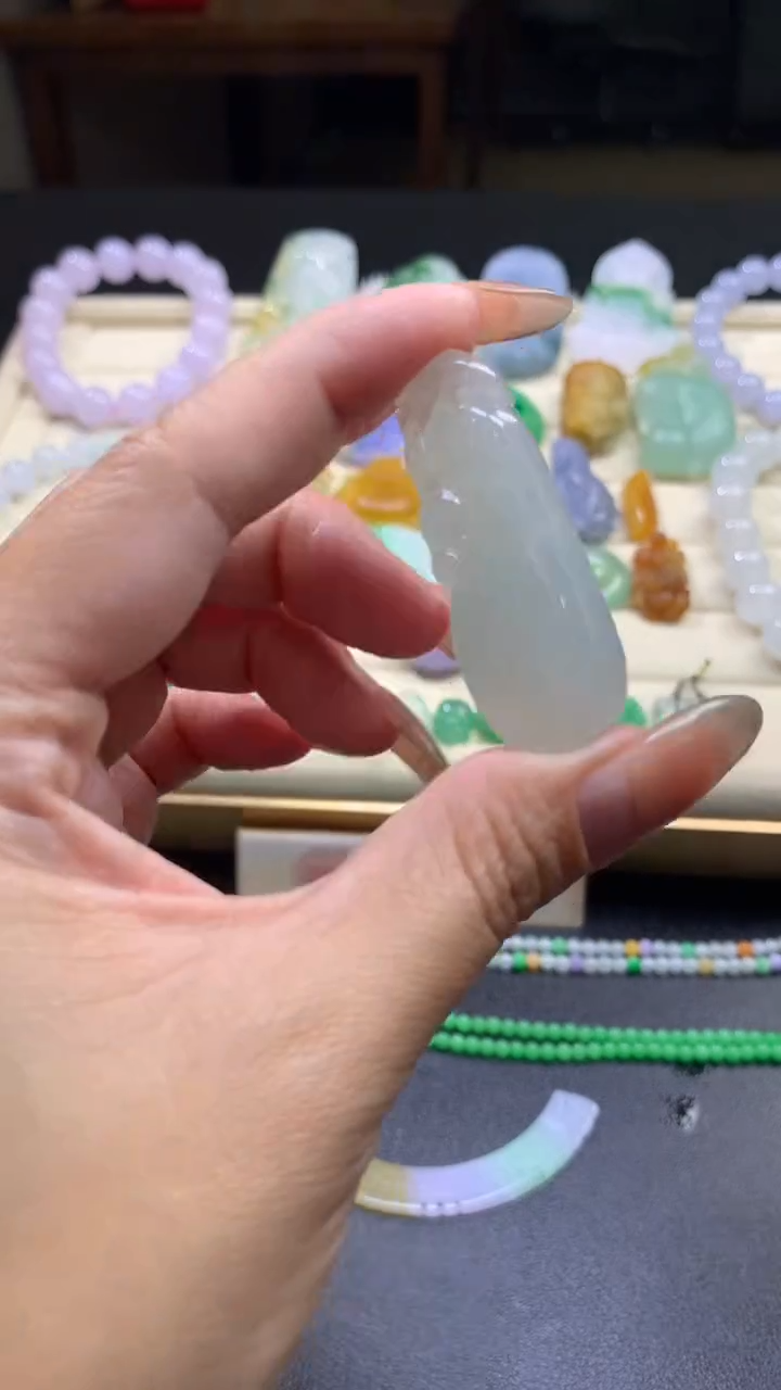 【闪购商品】定制翡翠未镶嵌翡翠