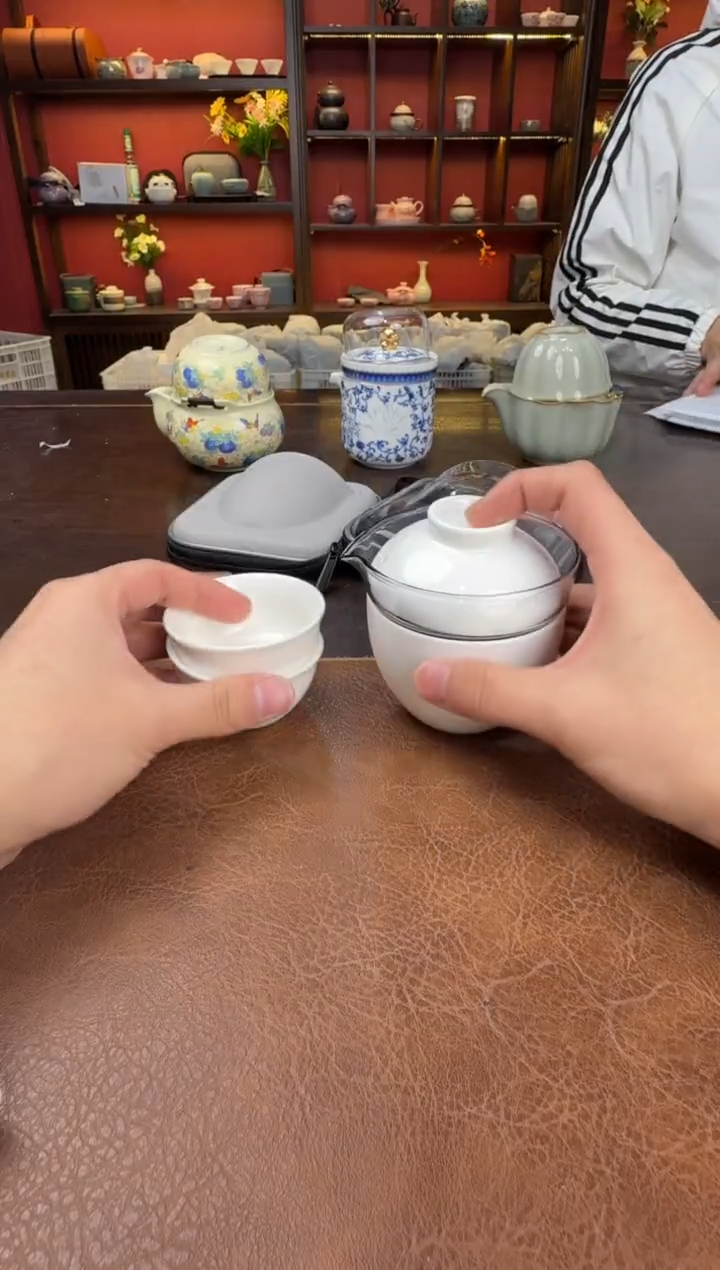 这是真便宜-旅行茶具