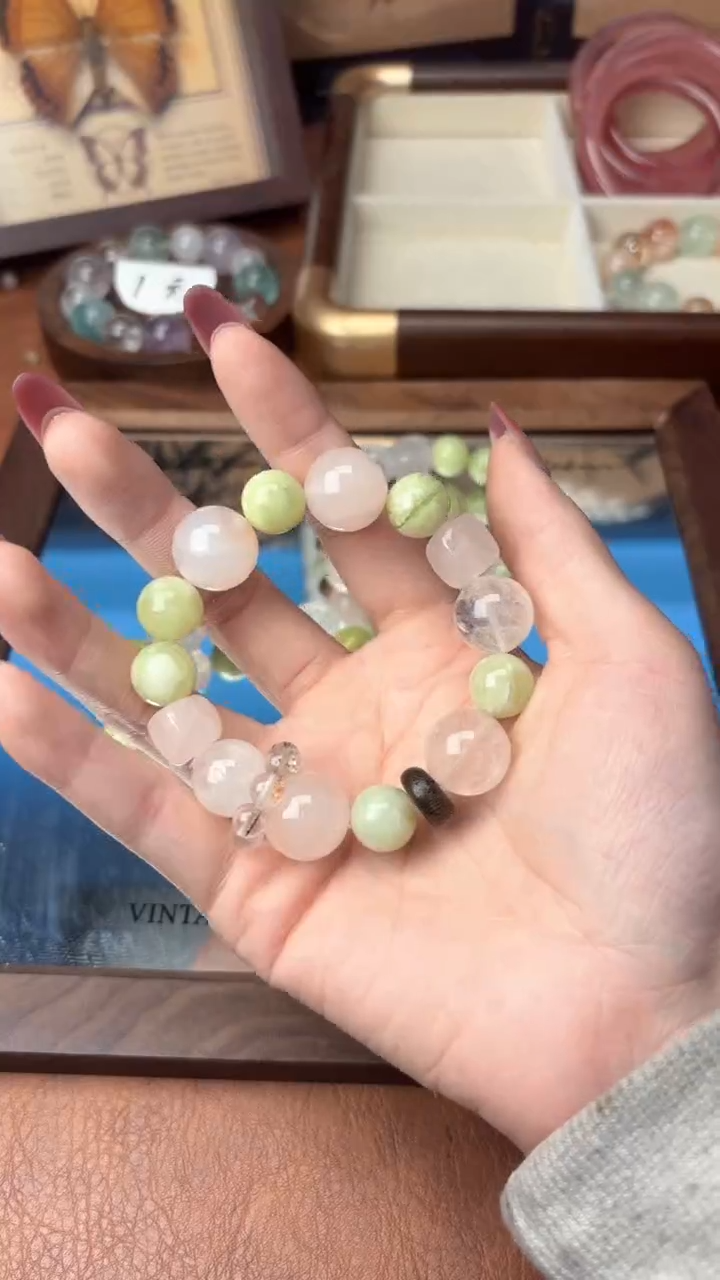 未镶嵌手链水晶1