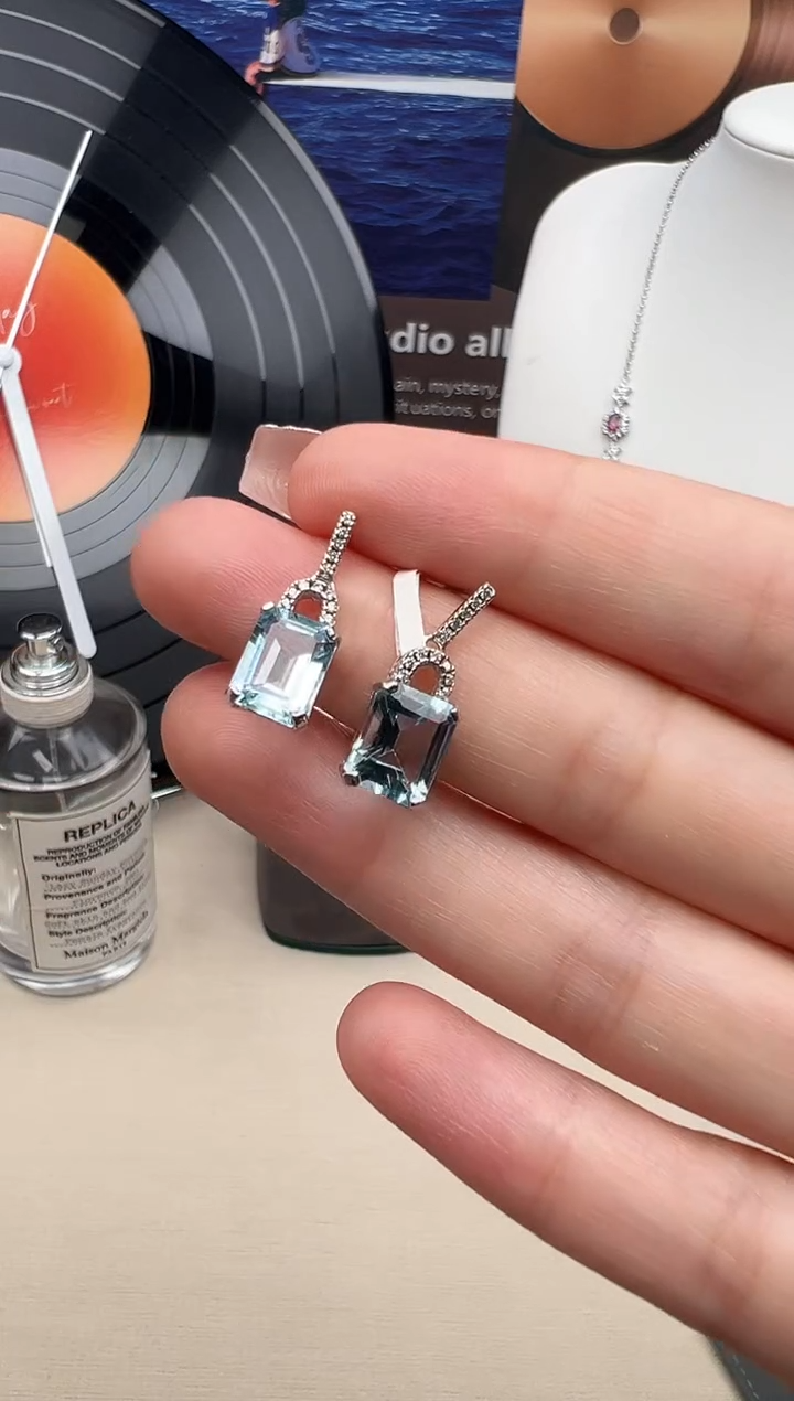 银S925镶嵌托帕石耳钉33