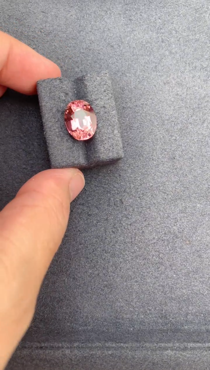 【闪购商品】碧玺裸石未镶嵌5.8ct粉碧玺