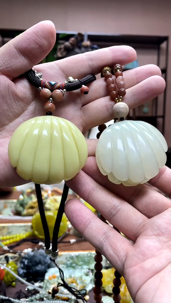 未镶嵌岫玉吊坠悠****?·