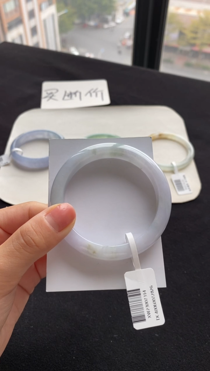 【闪购商品】翡翠手镯未镶嵌54正圈--不退不换