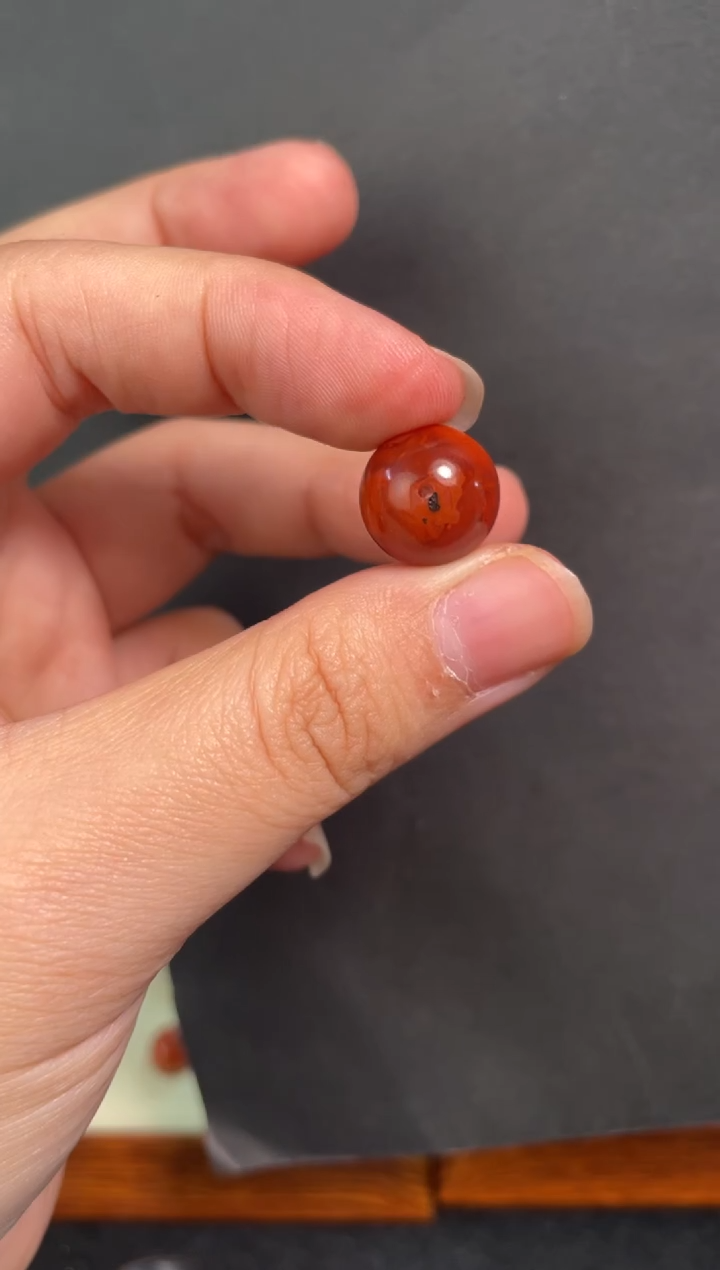 未镶嵌96南红玛瑙配饰---瑕疵