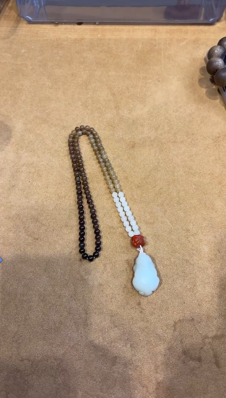 吊坠(赠链)未镶嵌和田玉和田玉貔貅吊坠