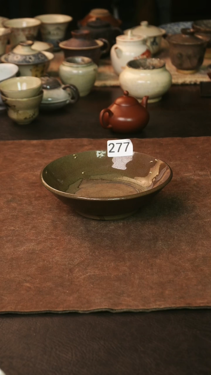 盘古拙壶承开片 锔钉277