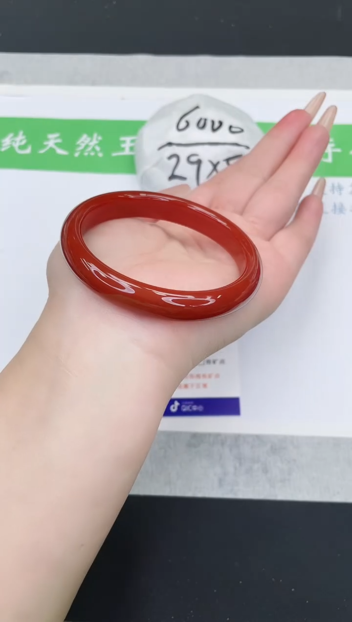 【闪购商品】石英质玉手镯未镶嵌M79-56+