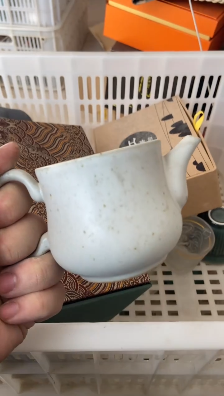 杯无运费险有瑕疵的摄影的产品有使用过的痕迹有点脏介意勿拍