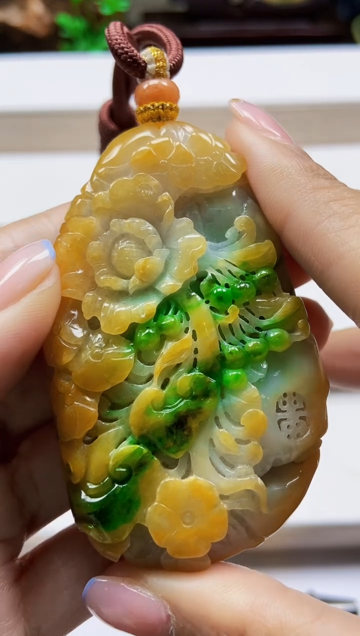 颈饰未镶嵌翡翠翡翠A货