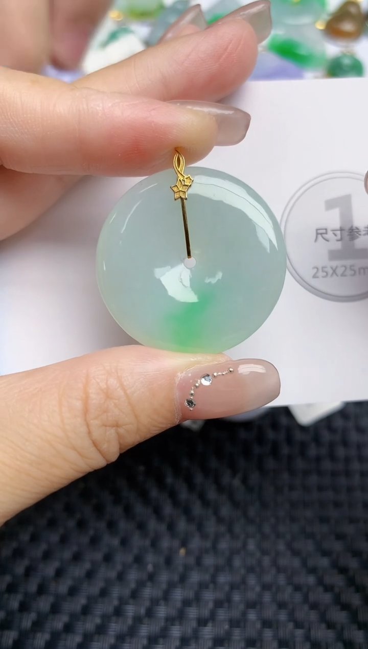 颈饰18K金镶嵌翡翠天然缅甸A货翡翠百元以上9元证书费自理