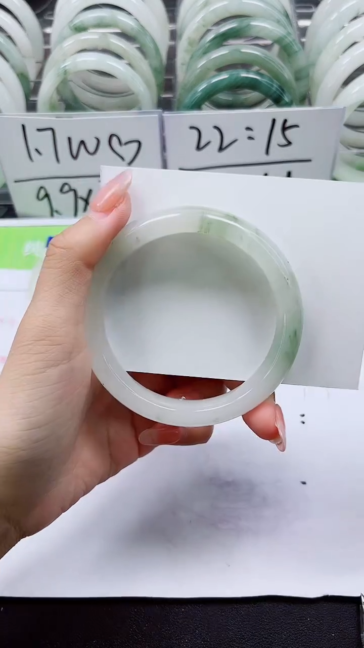 【闪购商品】石英质玉手镯未镶嵌A94-57/58