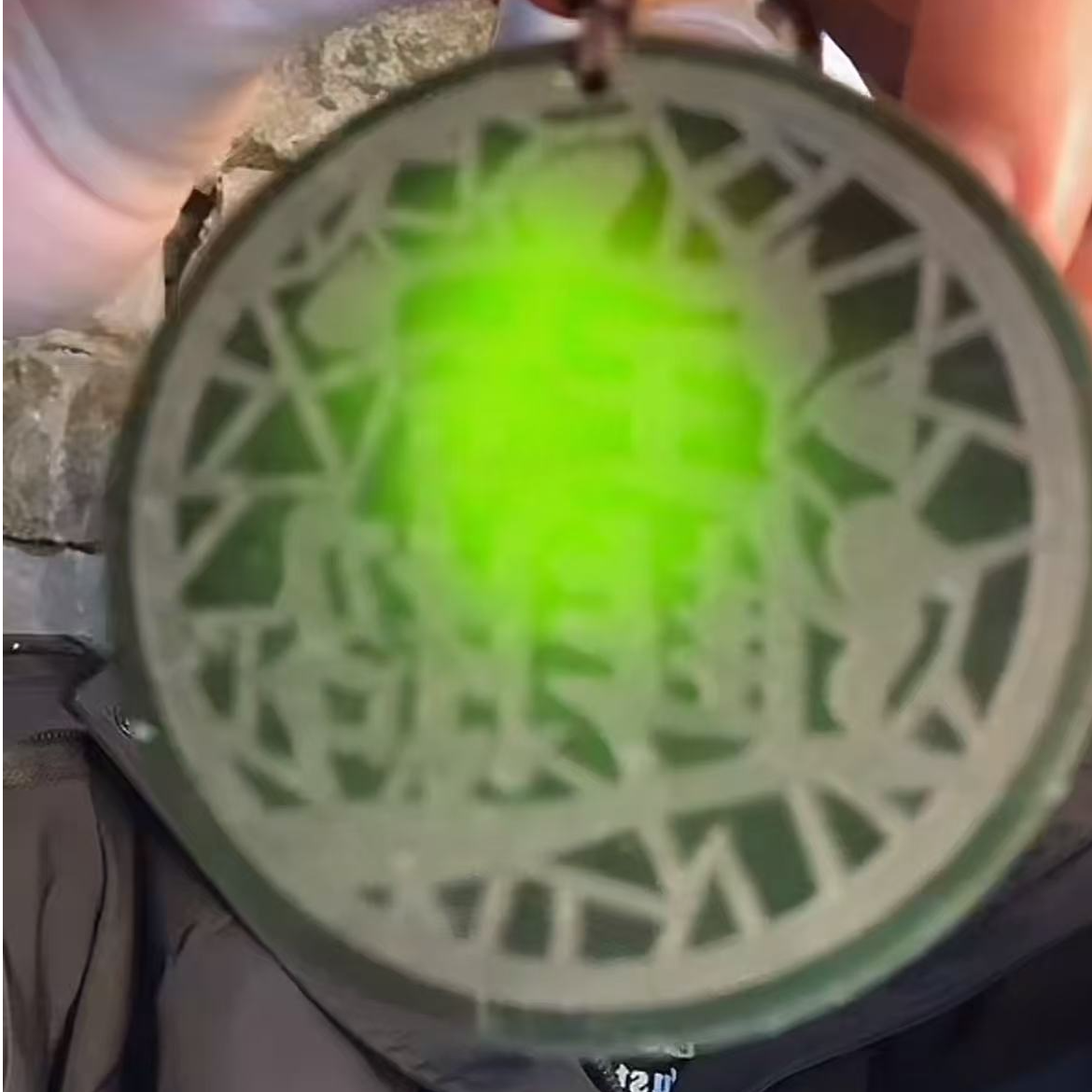 《集团福利》纯天然和田招财进宝圆牌多样性随机发其一 XL‘’