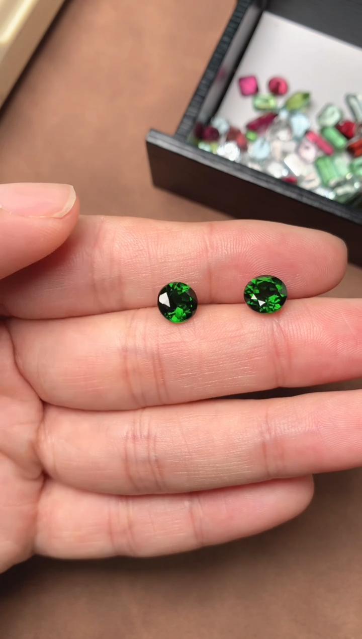 未镶嵌透辉石裸石天然透辉石裸石