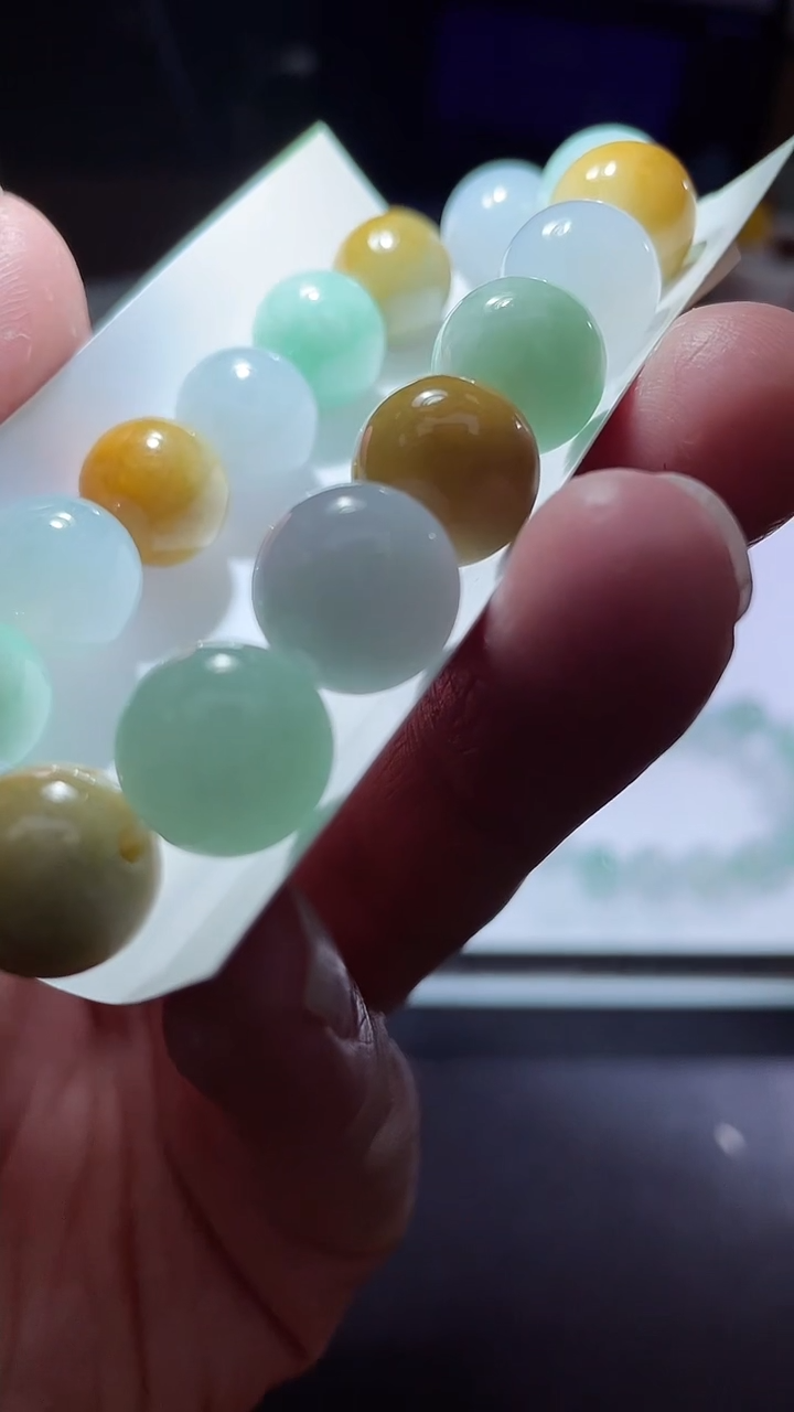 【闪购商品】定制翡翠未镶嵌翡翠多样性发货