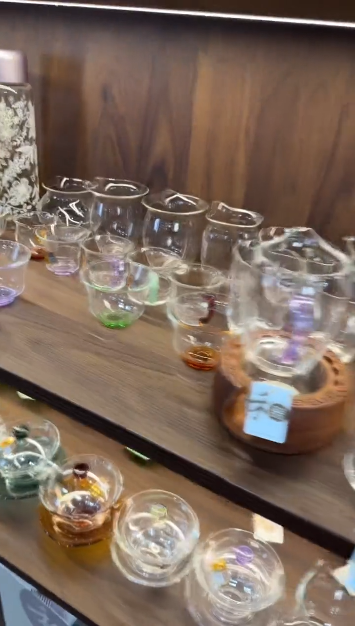 禾器 che然茶海琥珀