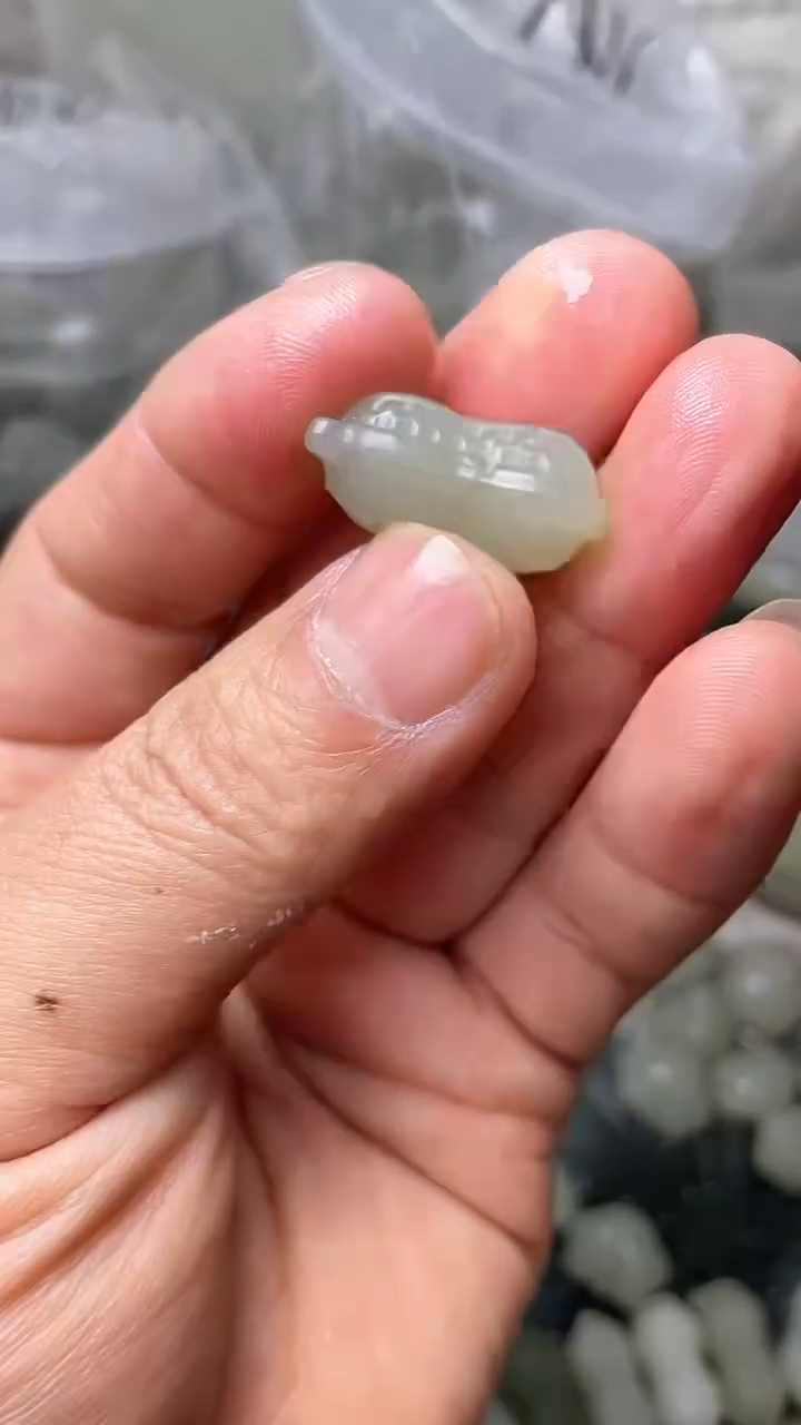 【闪购商品】和田玉颈饰未镶嵌1