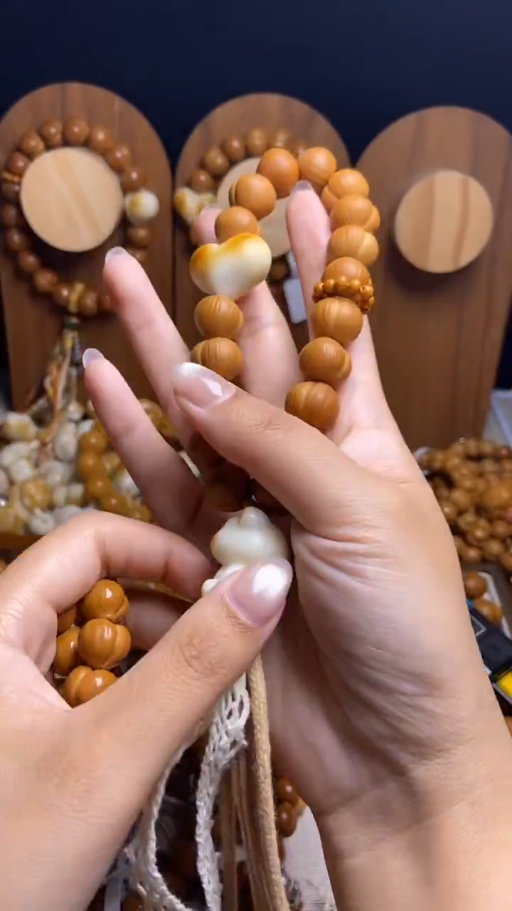 手串猴头核桃全品哑光爱心小熊三通 