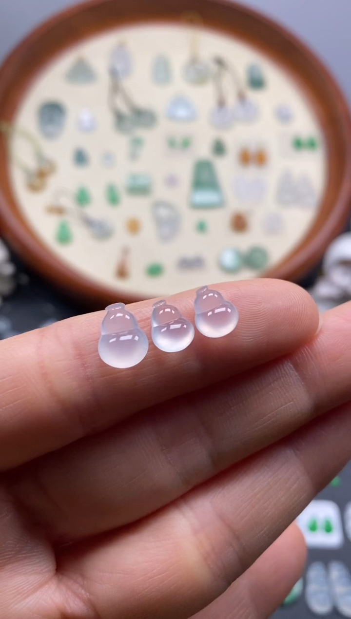 颈饰未镶嵌翡翠3颗高冰葫芦/芬