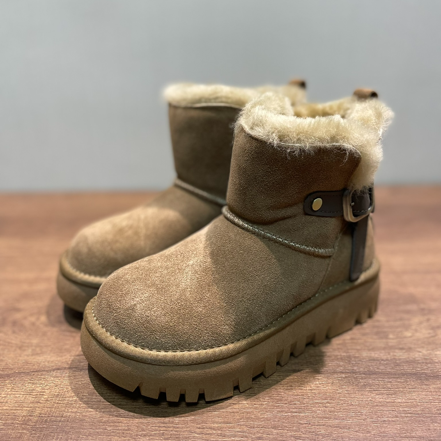 真皮全羊毛！雪地靴女鞋冬季2025高帮雪地棉时尚休闲百搭加绒加厚