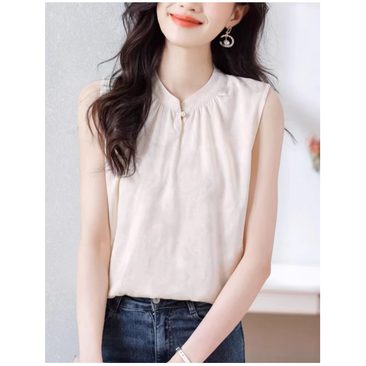 缎面无袖背心女2025新款新中式百搭简约立领提花打底衫上衣