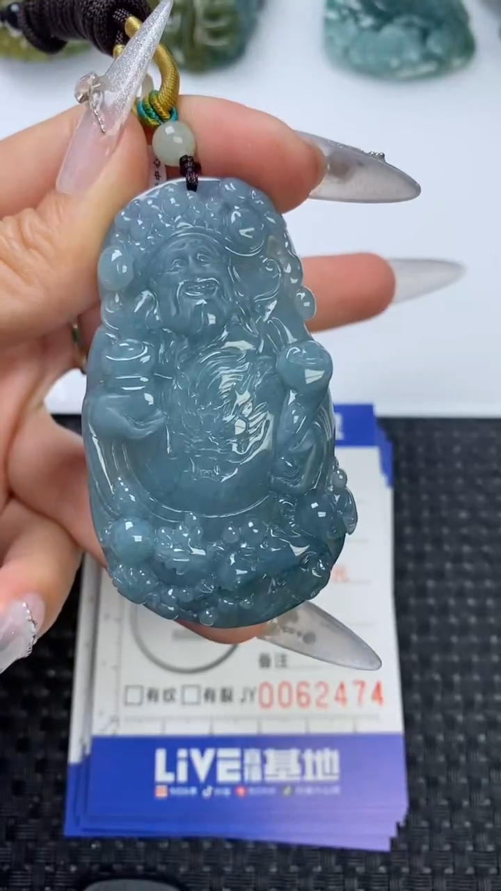 【闪购商品】翡翠颈饰未镶嵌11111111111111111