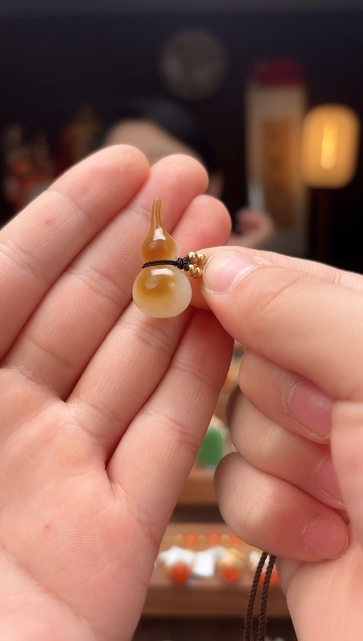 【闪购商品】和田玉AA4葫芦未镶嵌-