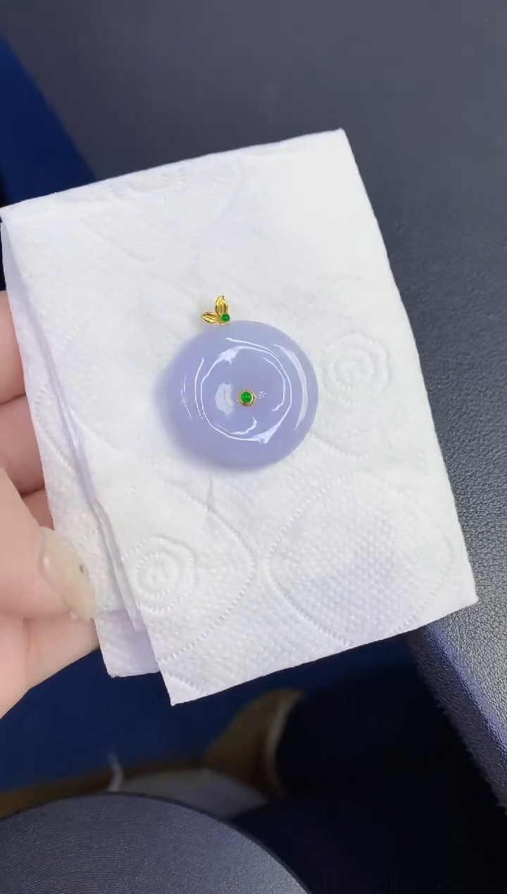 颈饰18K金镶嵌翡翠缅甸天然翡翠A货