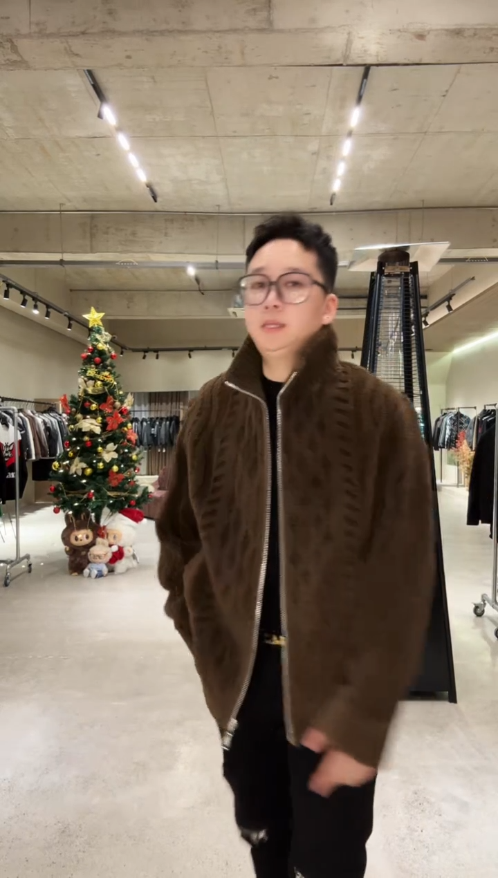 阿***常58码（175-195斤）双面穿颗粒羊毛夹克