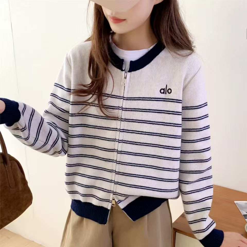 152女装毛针织衫拉链时尚条纹百搭保暖宽松针织衫