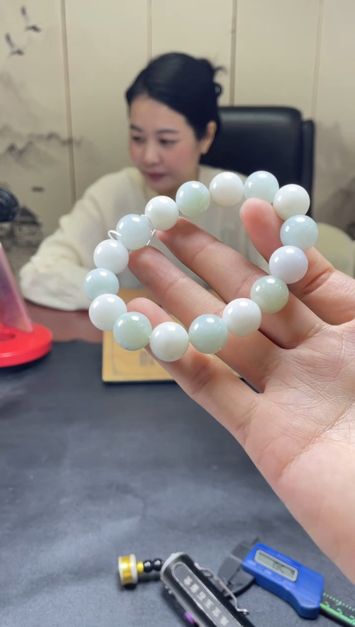 未镶嵌手串翡翠珠串 拍一发一