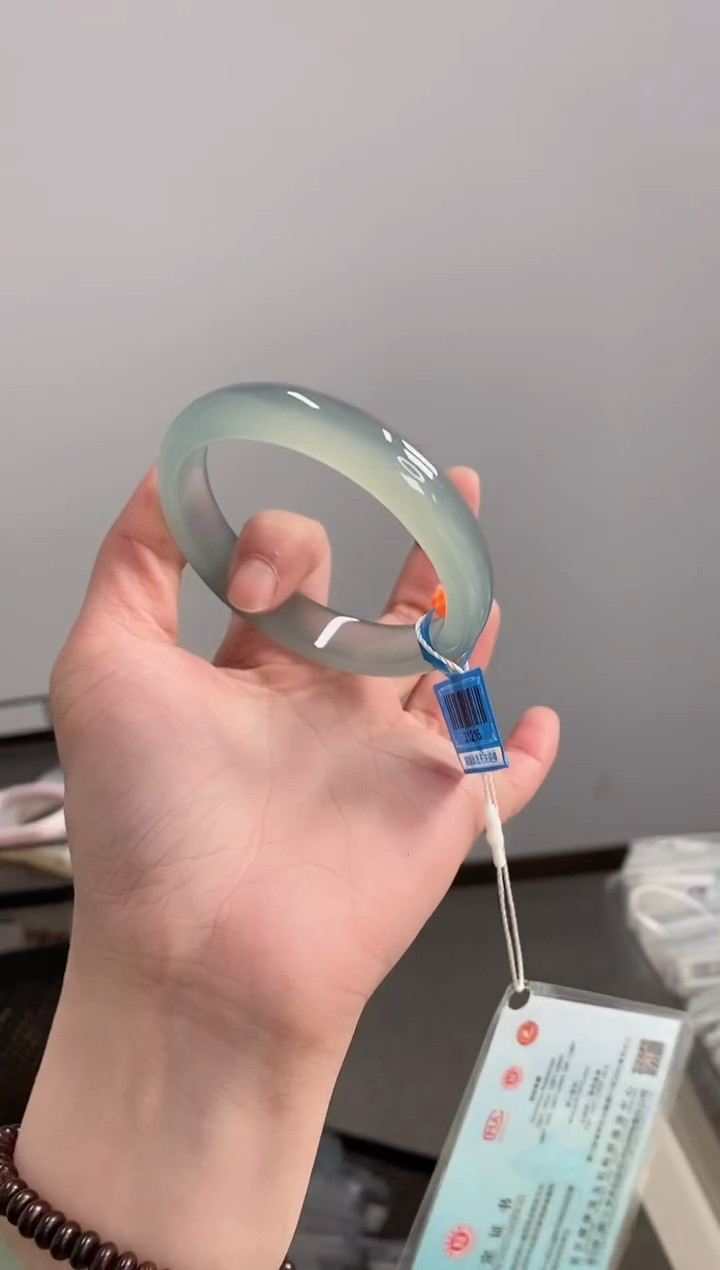 【闪购商品】玛瑙/玉髓手镯未镶嵌60圈