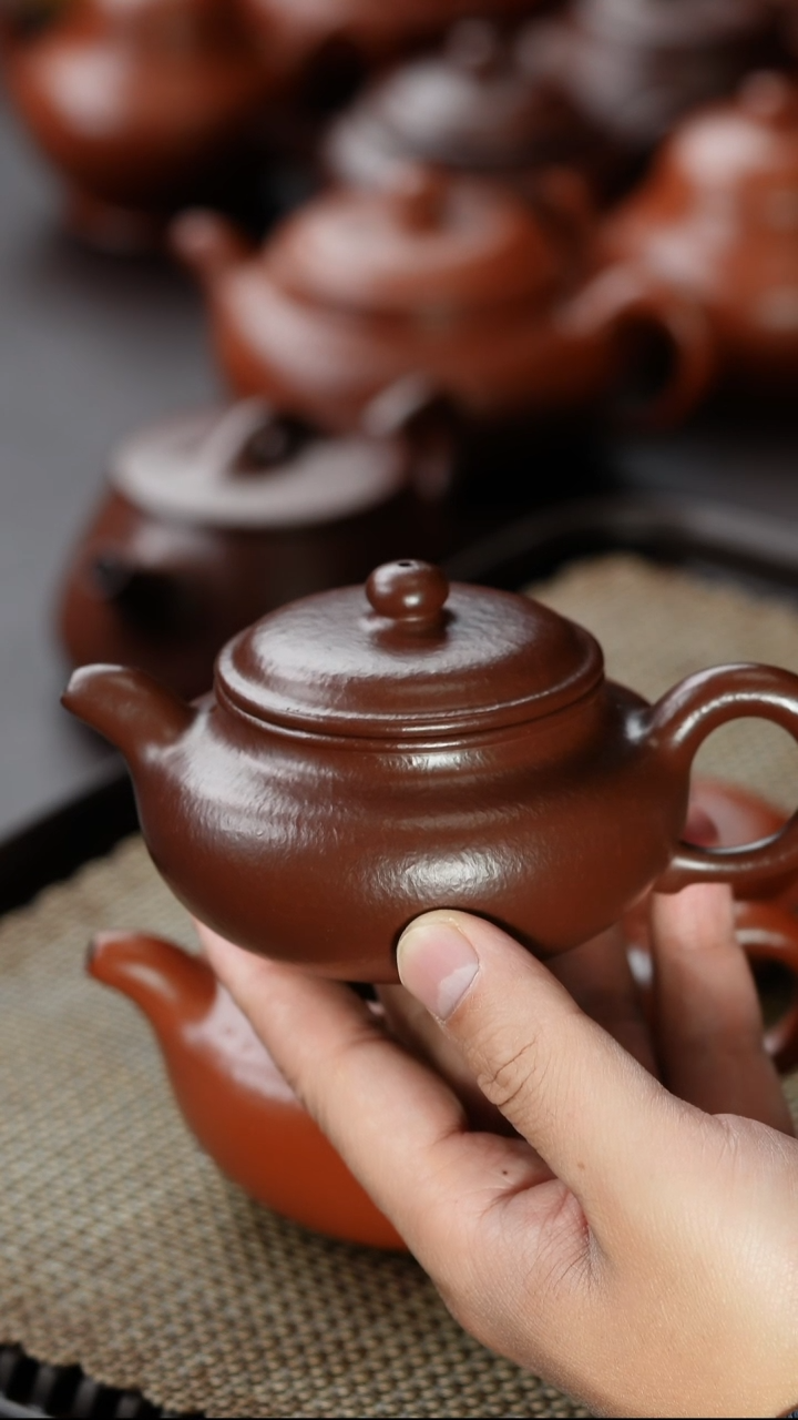 茶壶紫砂紧***帅黄龙山紫砂 