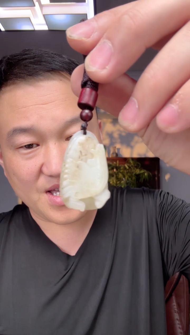 和田玉未镶嵌颈饰1