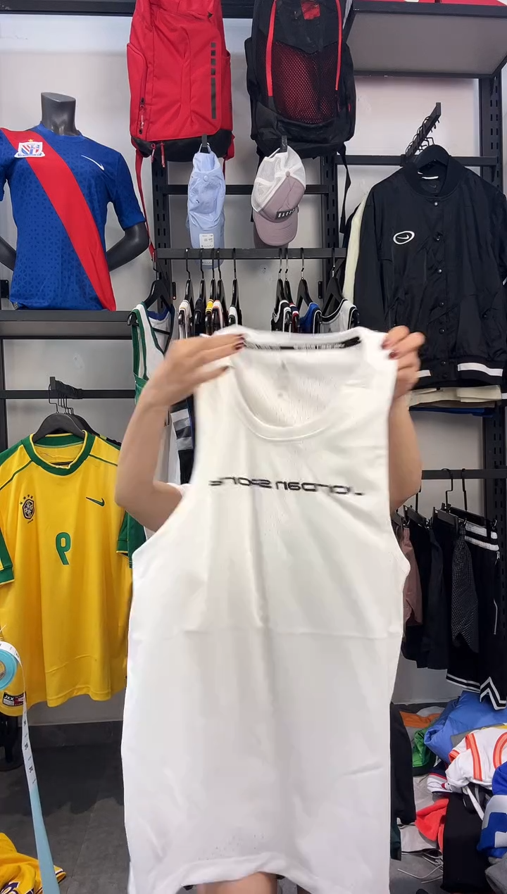 247 ·编码 耐克卫衣服饰过款为准 尺码·