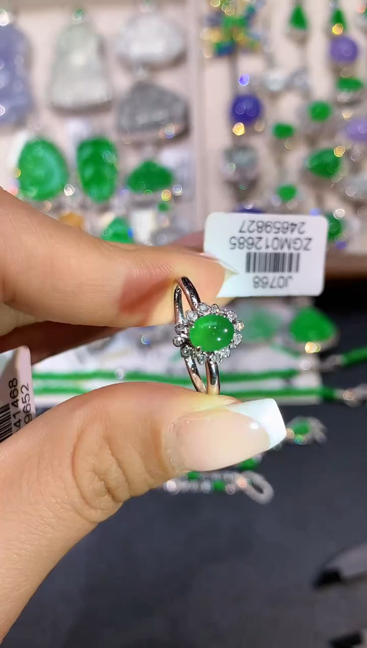 【闪购商品】翡翠18K金镶嵌戒指GM0766