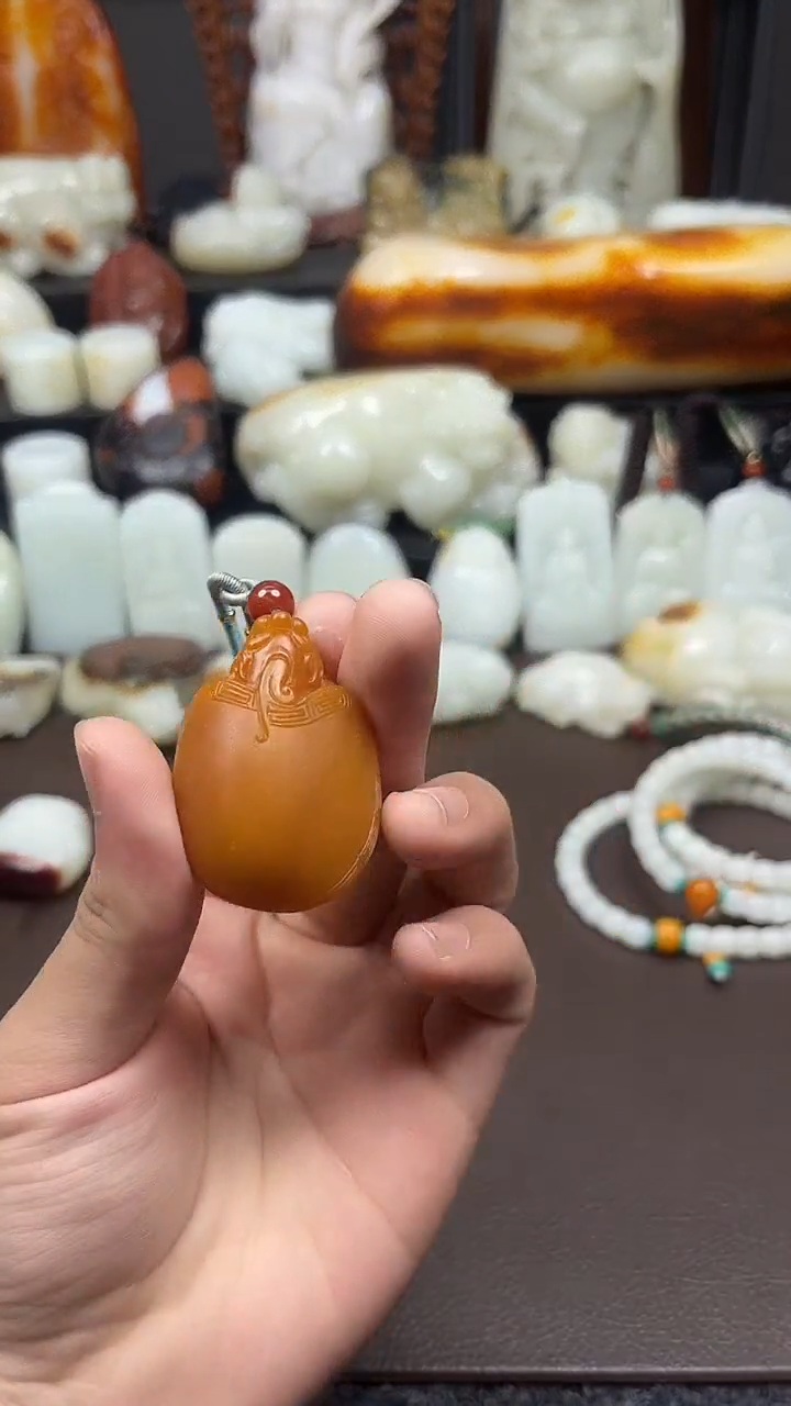 吊坠(不含链)未镶嵌和田玉吊坠