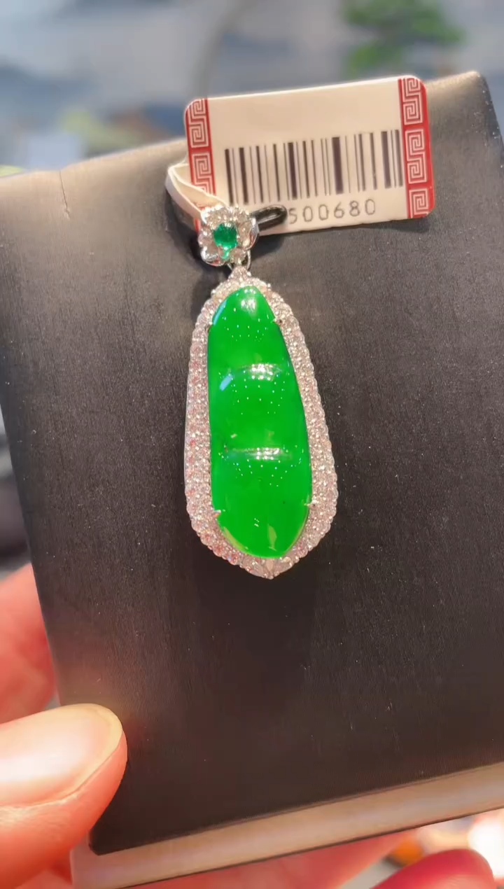 【闪购商品】翡翠颈饰银S925镶嵌A78天然A货翡翠