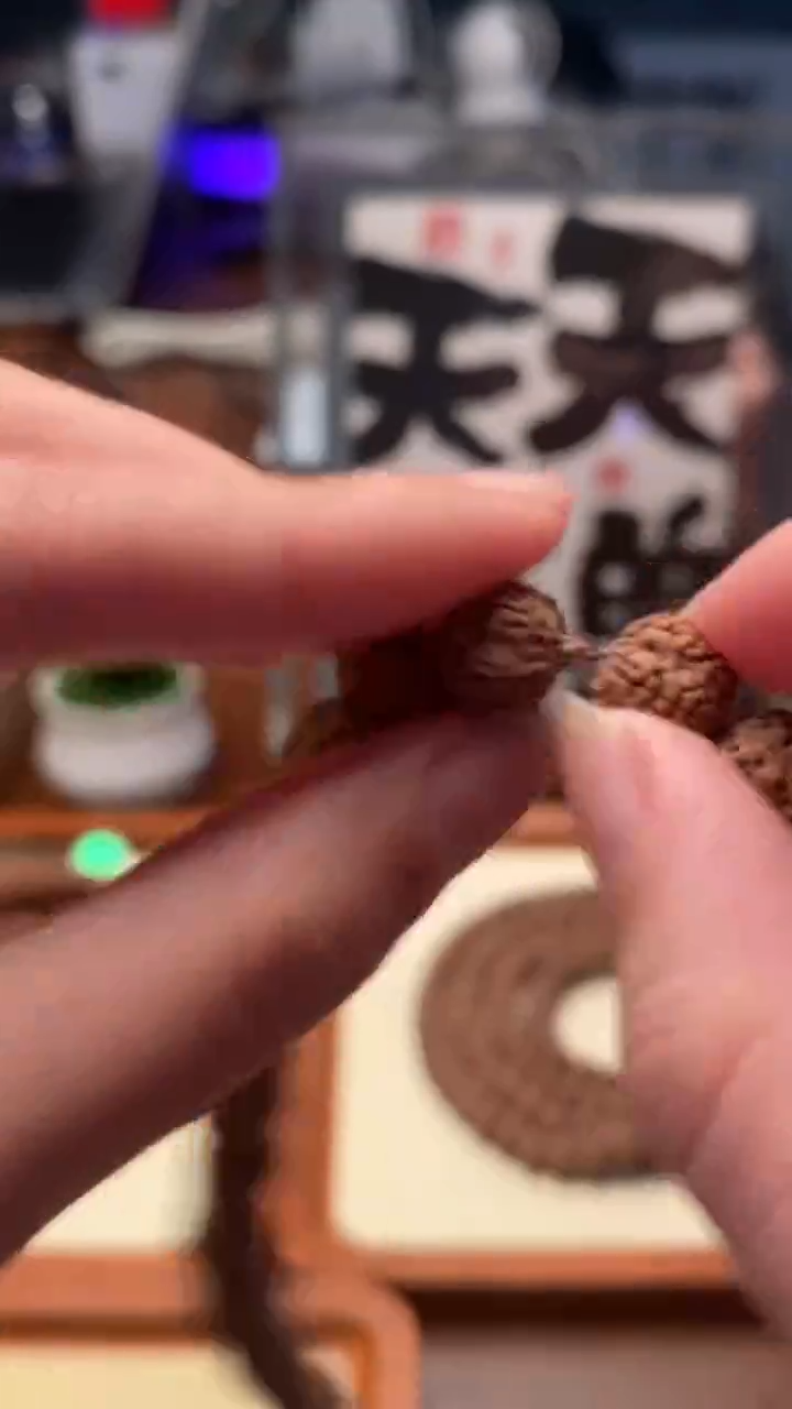 吊坠金刚菩提花王手持