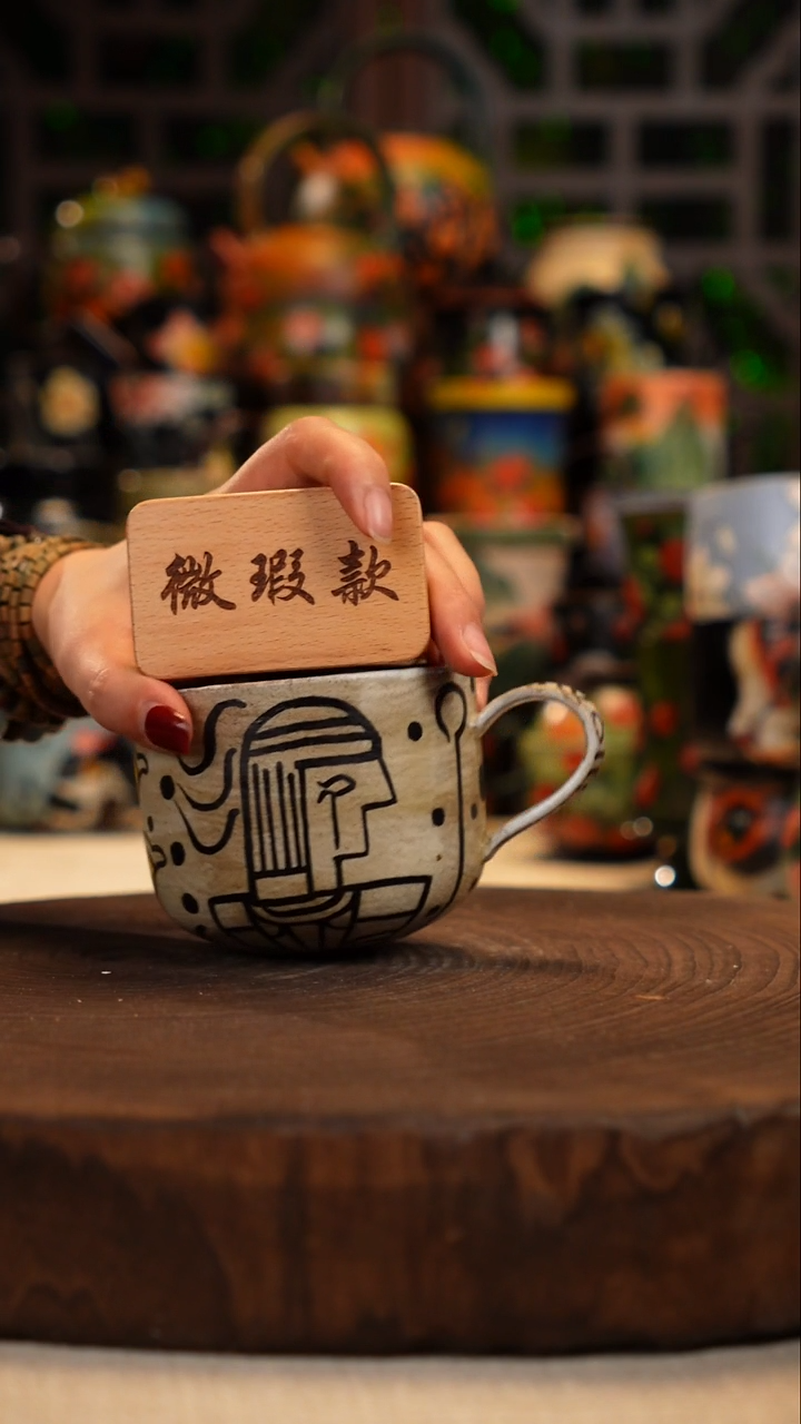 油画   手绘釉下彩微瑕