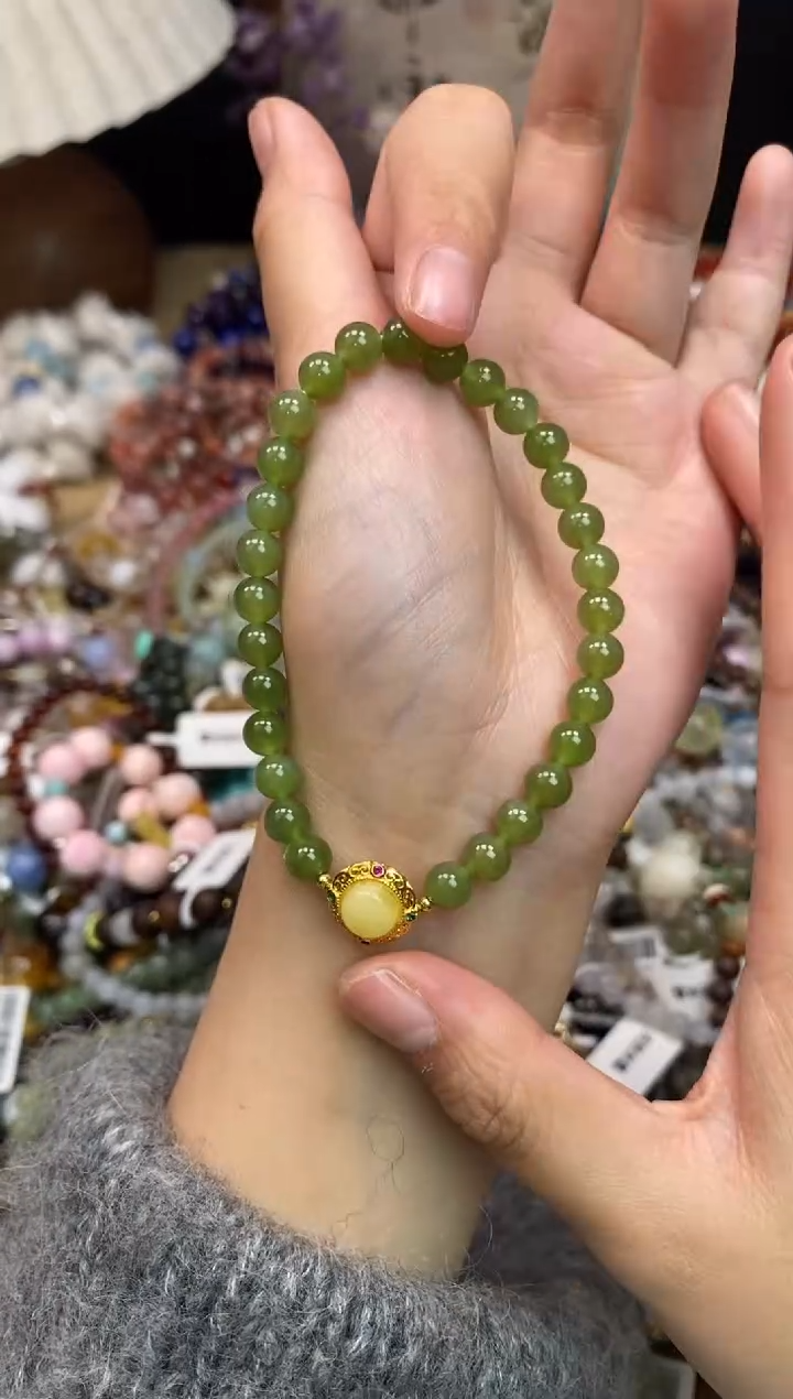 未镶嵌和田玉手饰493