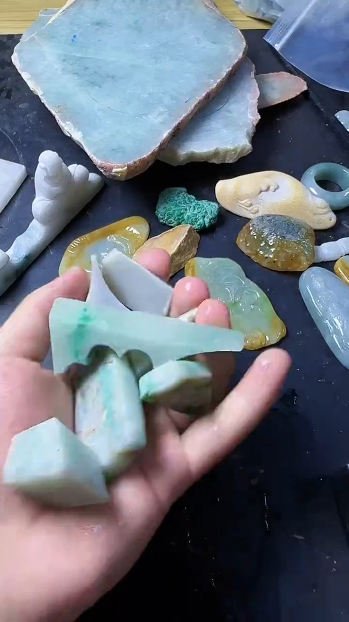 未镶嵌挂件翡翠017