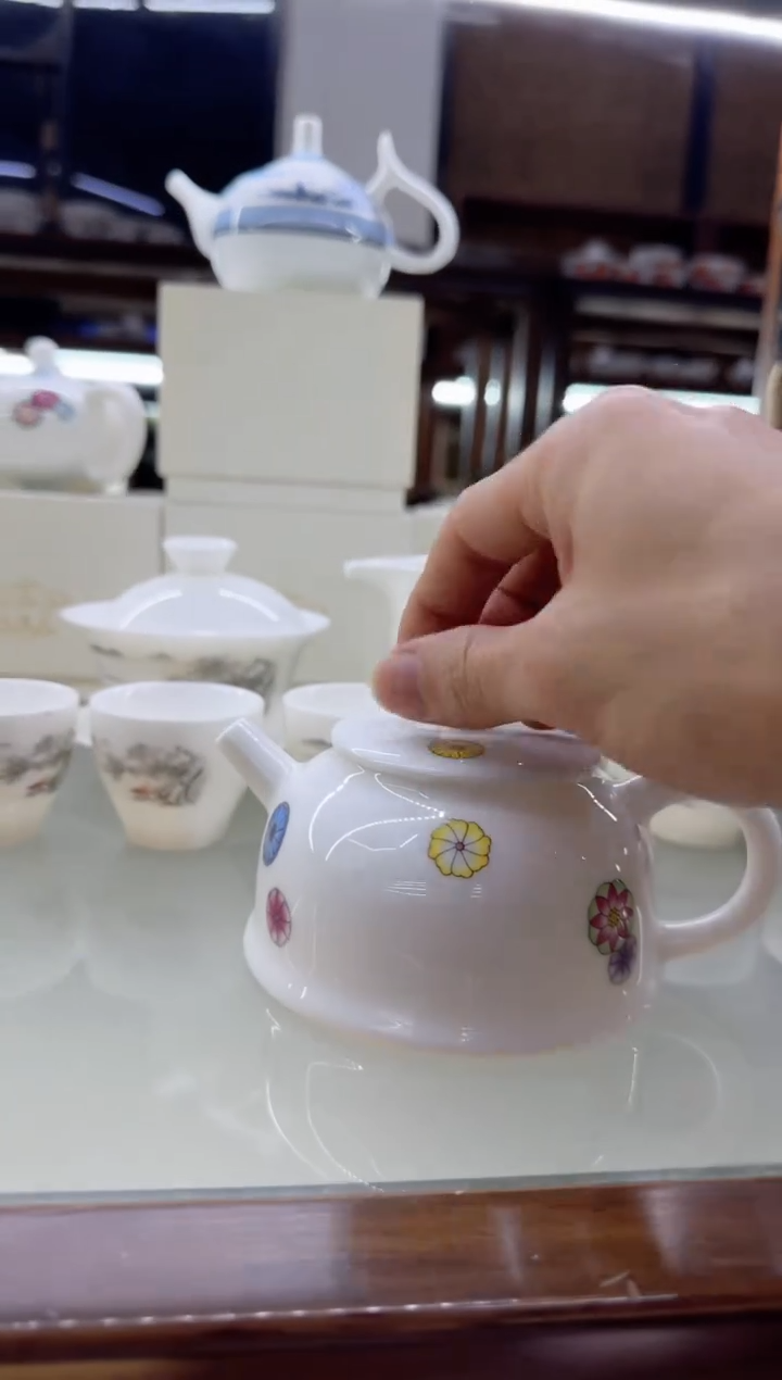 【闪购商品】瓷片言泥言泥言泥@YN