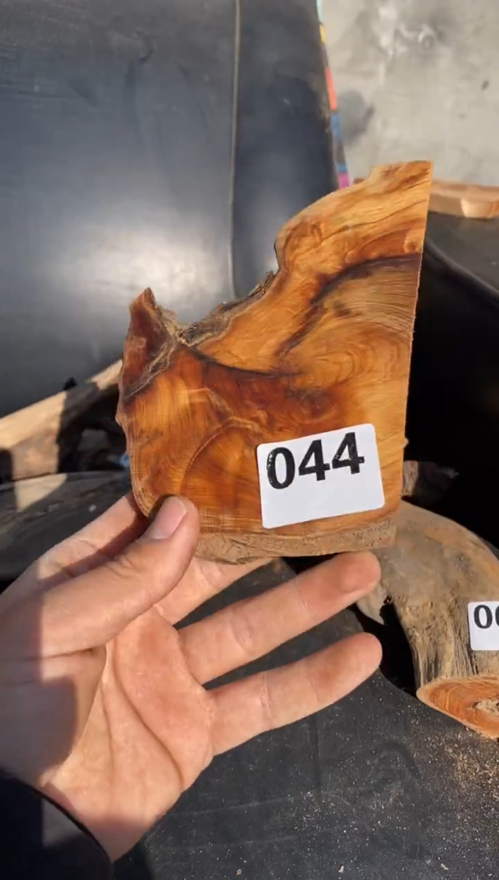 柏木（崖柏）太行陈化崖柏切片！随机(1单1片）044