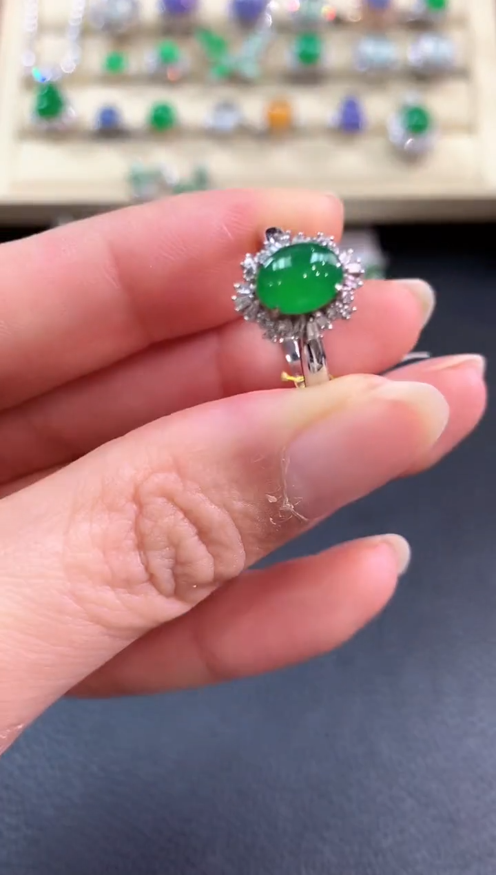 【闪购商品】翡翠戒指18K金镶嵌b61不退换