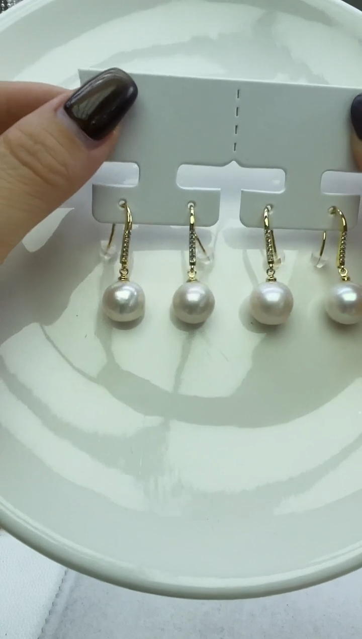 未镶嵌耳饰淡水珍珠白色系设计款耳饰