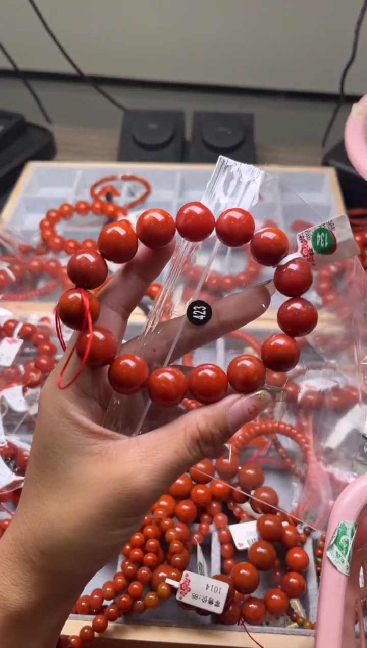 【闪购商品】南红玛瑙珠宝奇石未镶嵌423-15