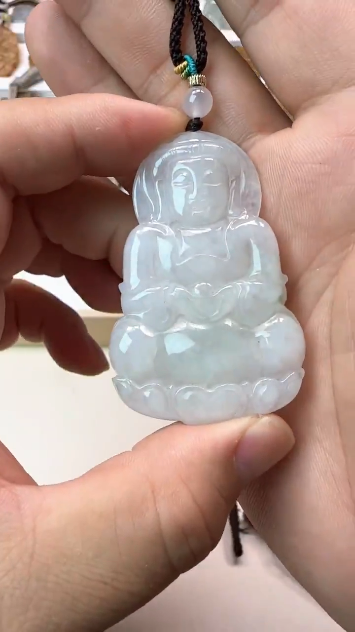 吊坠(不含链)未镶嵌翡翠天然缅甸A货翡翠（观音）